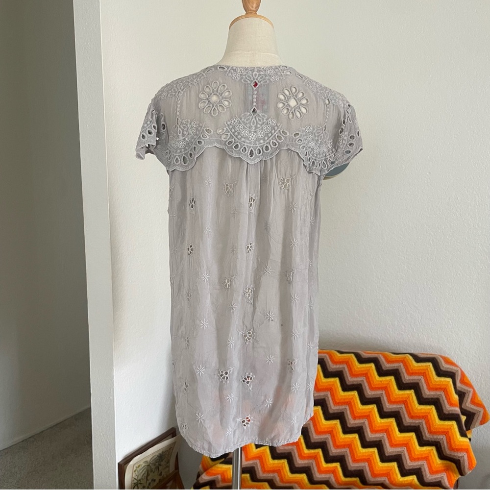Johnny Was Marietta Cap Sleeve Eyelet Blouse - Picture 3 of 11